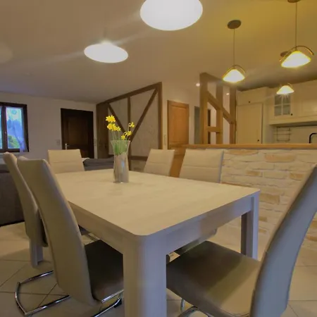 Tatil Evi Aux Traits D'union Maizières-la-Grande-Paroisse