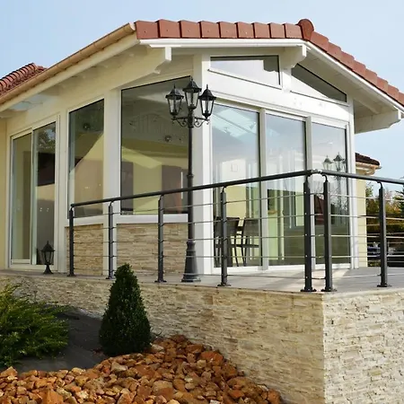 Aux Traits D'union Tatil Evi *